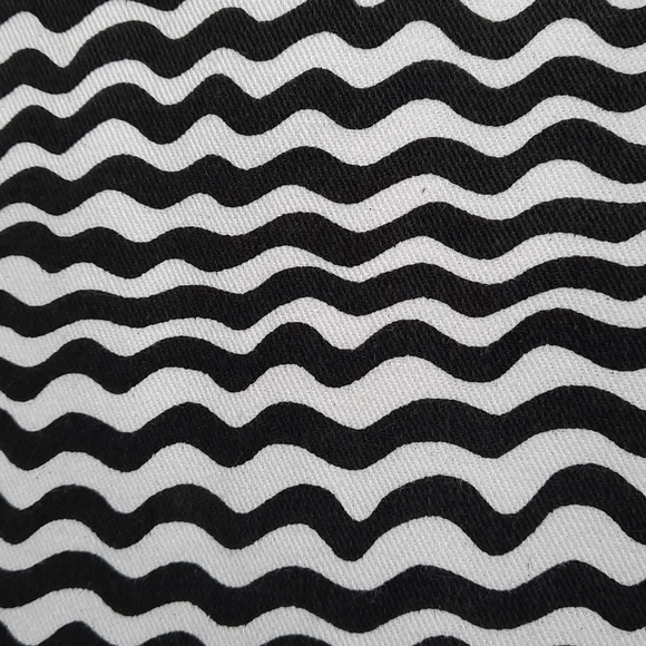 Black White Kitchen Dish Towel Cotton Urban Modern Washable Set - Picture 2 of 5